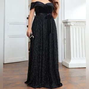 Vestidor formal largo de dama negro terciopelo